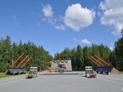 Памятник воинам-землякам, погибшим в Великой Отечественной войне